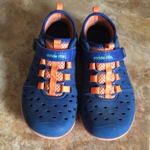 Stride Rite Phibians